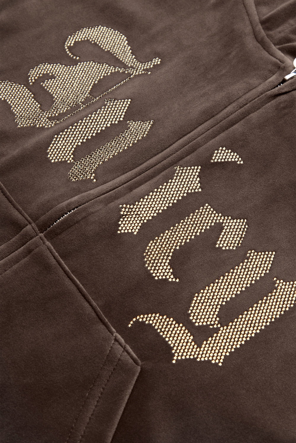 Displays the Java 'Juicy' branded Old Gothic Oversized Cropped Hoodie featuring the juicy branding details 
