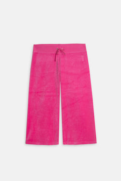 Displays the Nostalgia Pink 'juicy' branded OG straight pocketed capri pants 