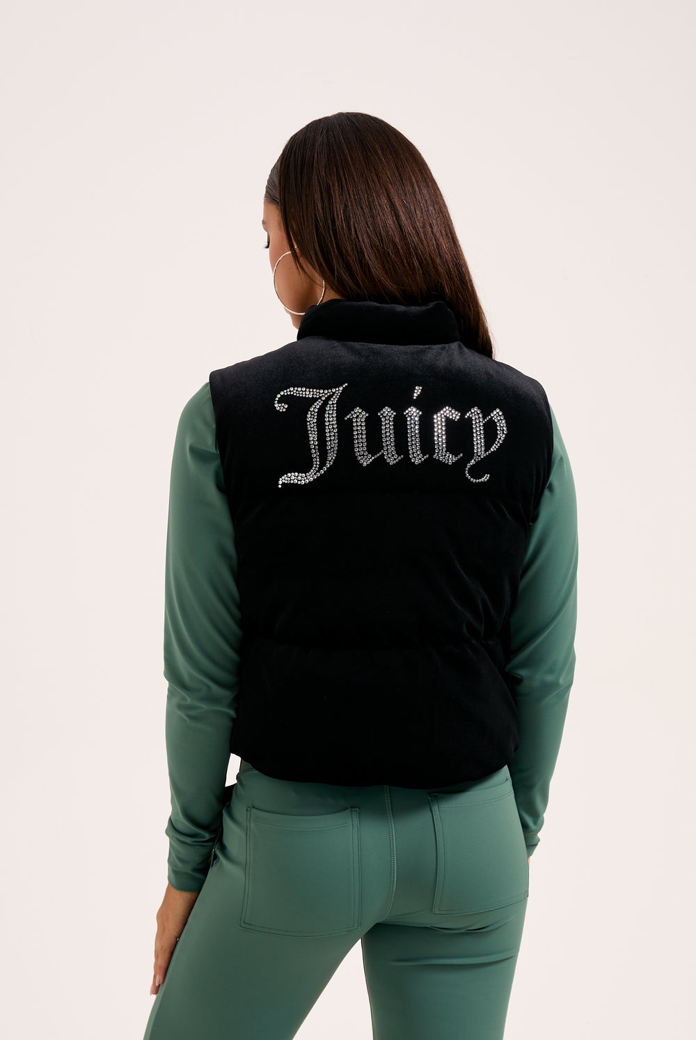 BLACK CROPPED DIAMANTÉ VELOUR GILET