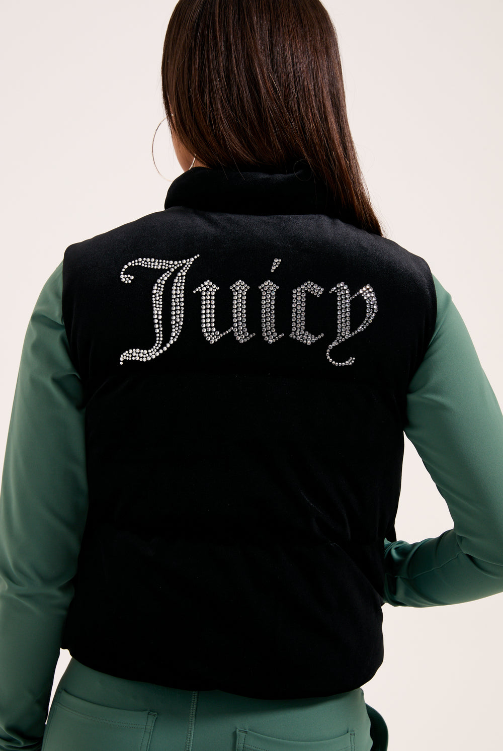 BLACK CROPPED DIAMANTÉ VELOUR GILET