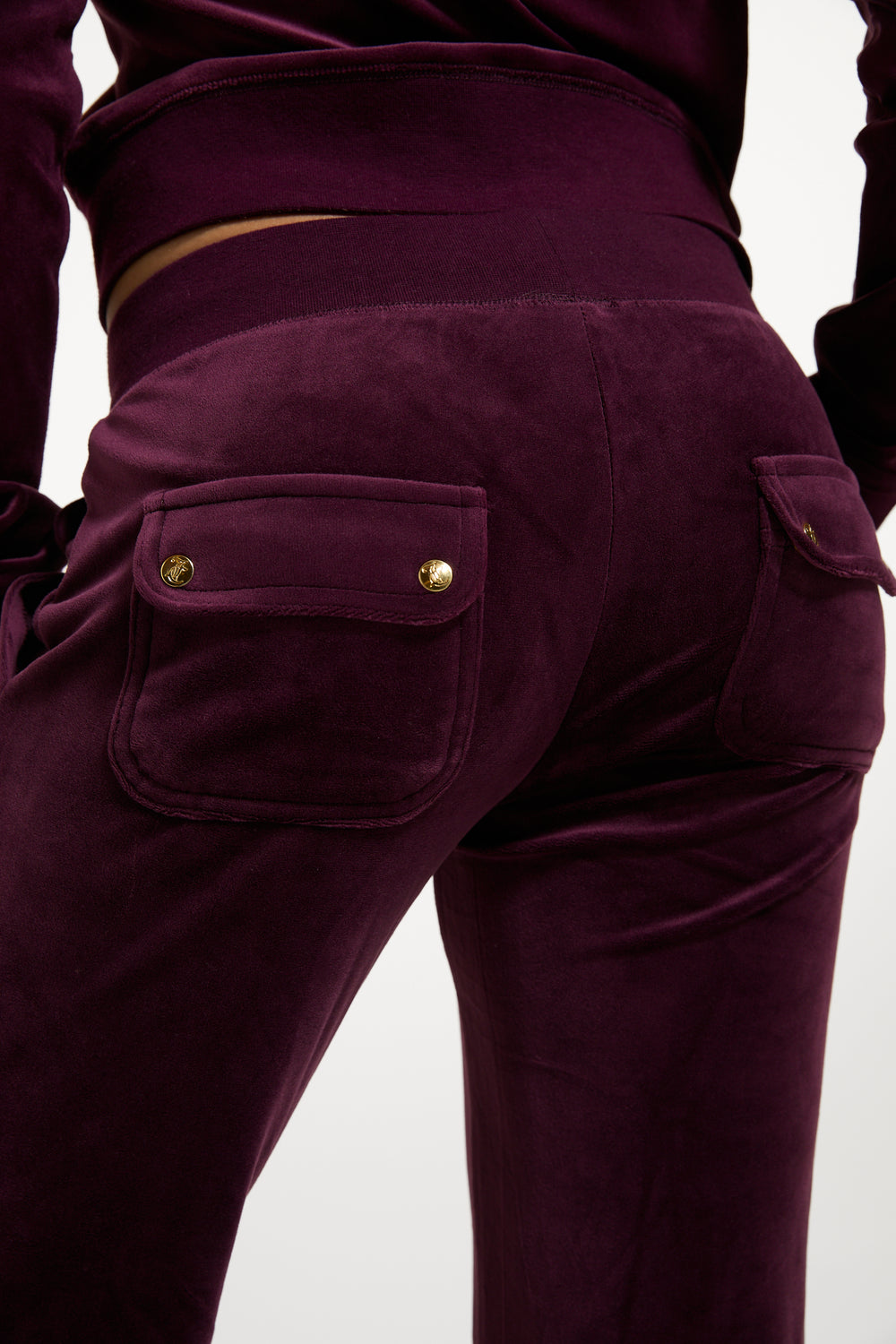 Winetasting / Gold Classic Velour Del Ray Pocketed Bottoms