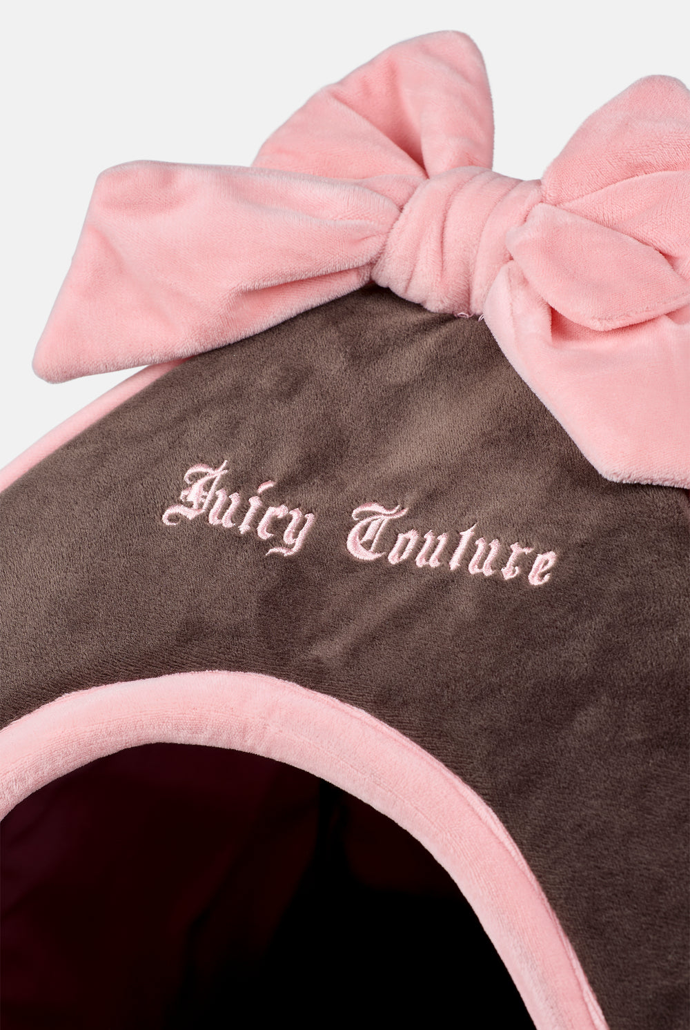 Displays the Java 'Juicy' branded Velour Heritage Pet Bed featuring the juicy branding 